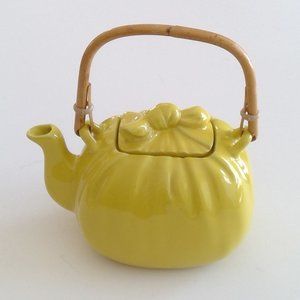 Vintage Yellow Fitz and Floyd Japan Bag Teapot with Knot / Bow Lid Wicker Handle